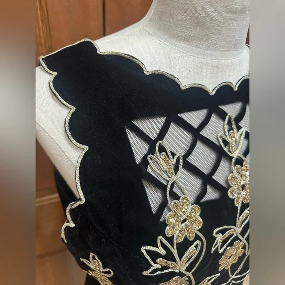 Vintage Scott McClintock Black Velvet Dress - Picture 2 of 8